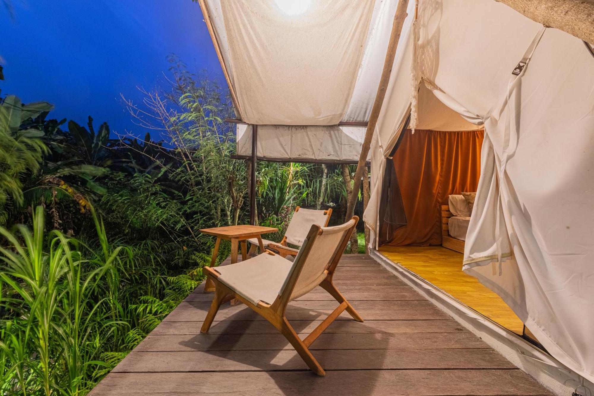 Отель Camani Glamping Карангасем Номер фото